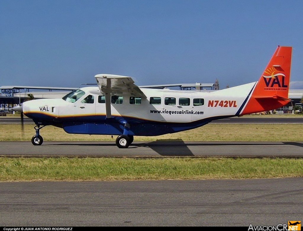 N742VL - Cessna 208B Grand Caravan - Vieques Air Link