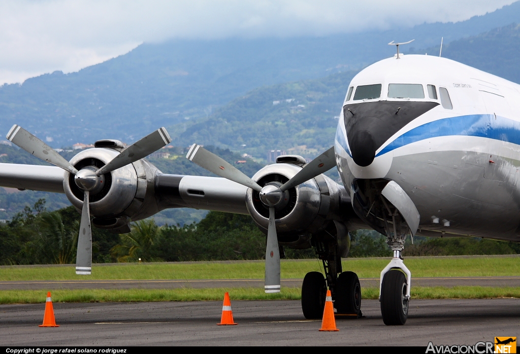N70BF - Douglas DC-6 (C-118/R6D/Liftmaster) (Genérico) - Florida Air Transport