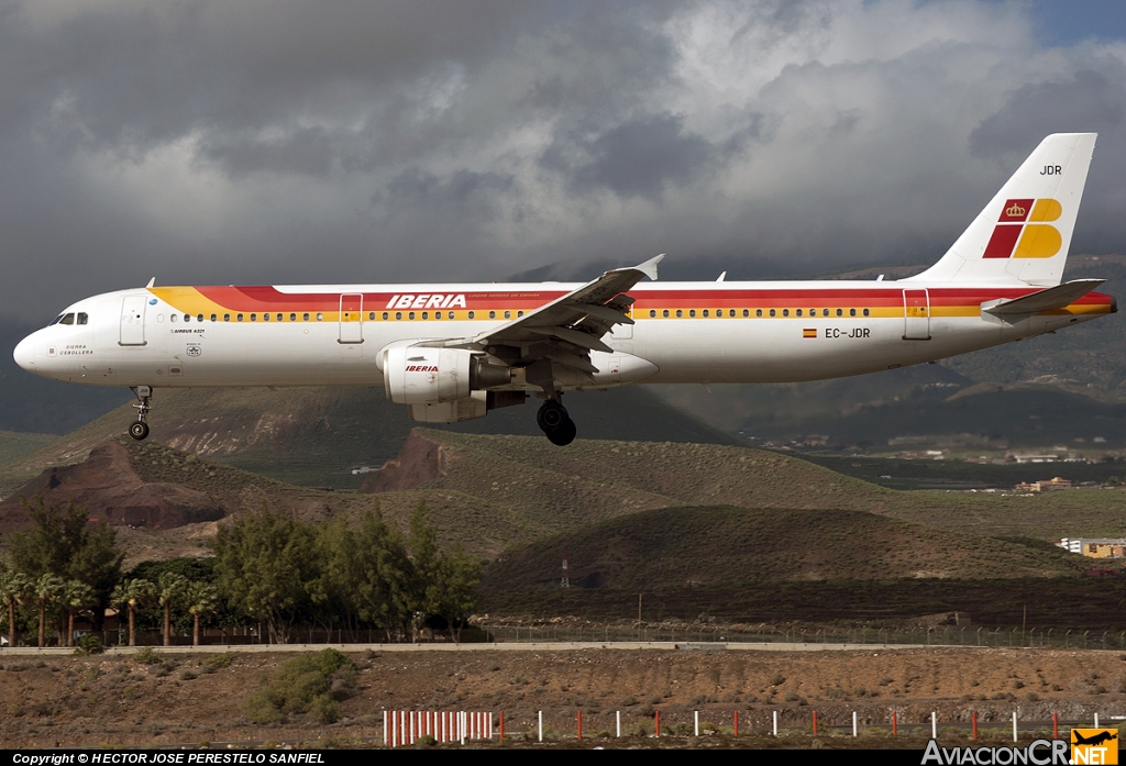 EC-JDR - Airbus A321-211 - Iberia