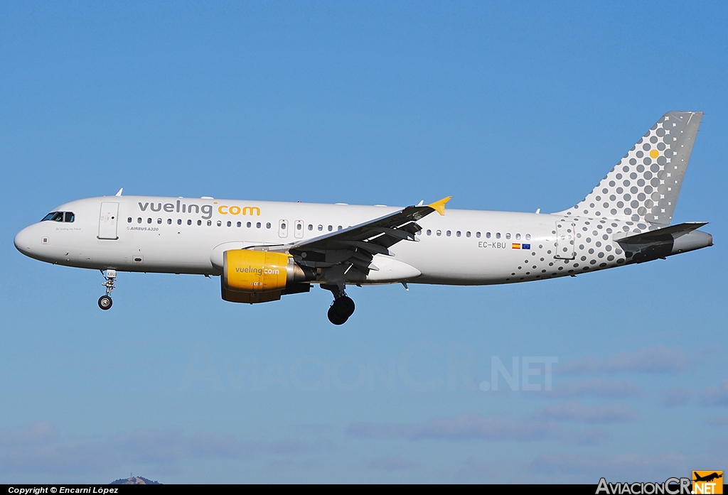EC-KBU - Airbus A320-214 - Vueling