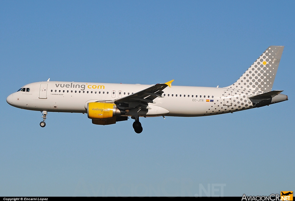 EC-JTR - Airbus A320-214 - Vueling