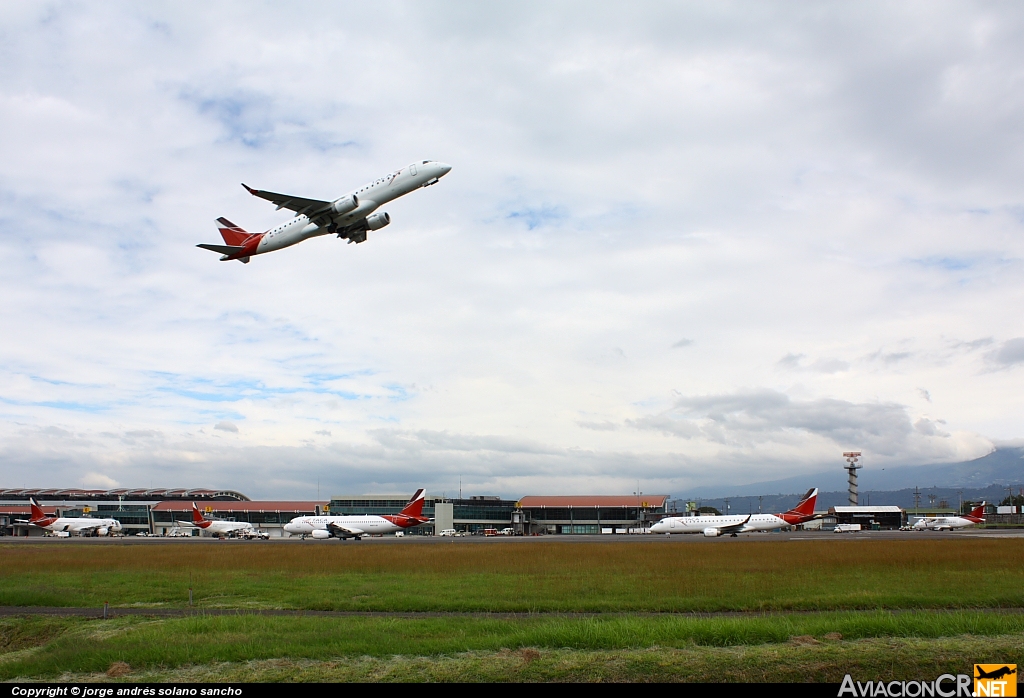 MROC - Aeropuerto - Rampa