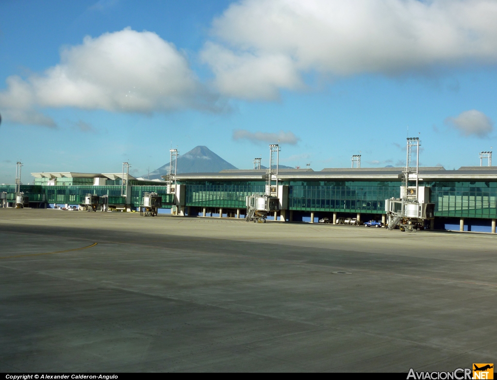 MGGT - Terminal - Aeropuerto