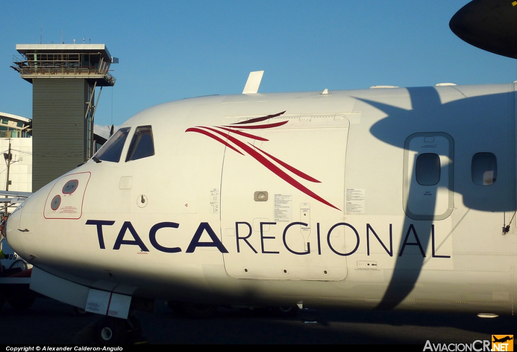 TG-RYM - Aerospatiale ATR-42-300 - TACA