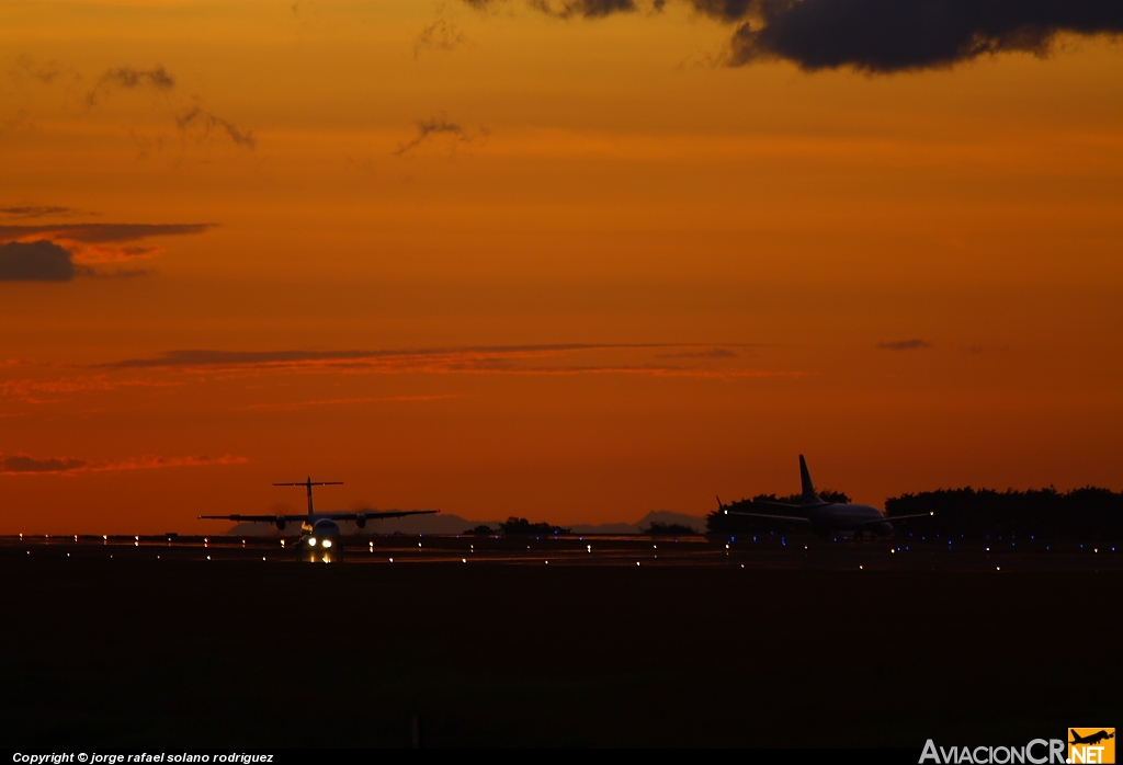 TG-RYM - Aerospatiale ATR-42-300 - TACA