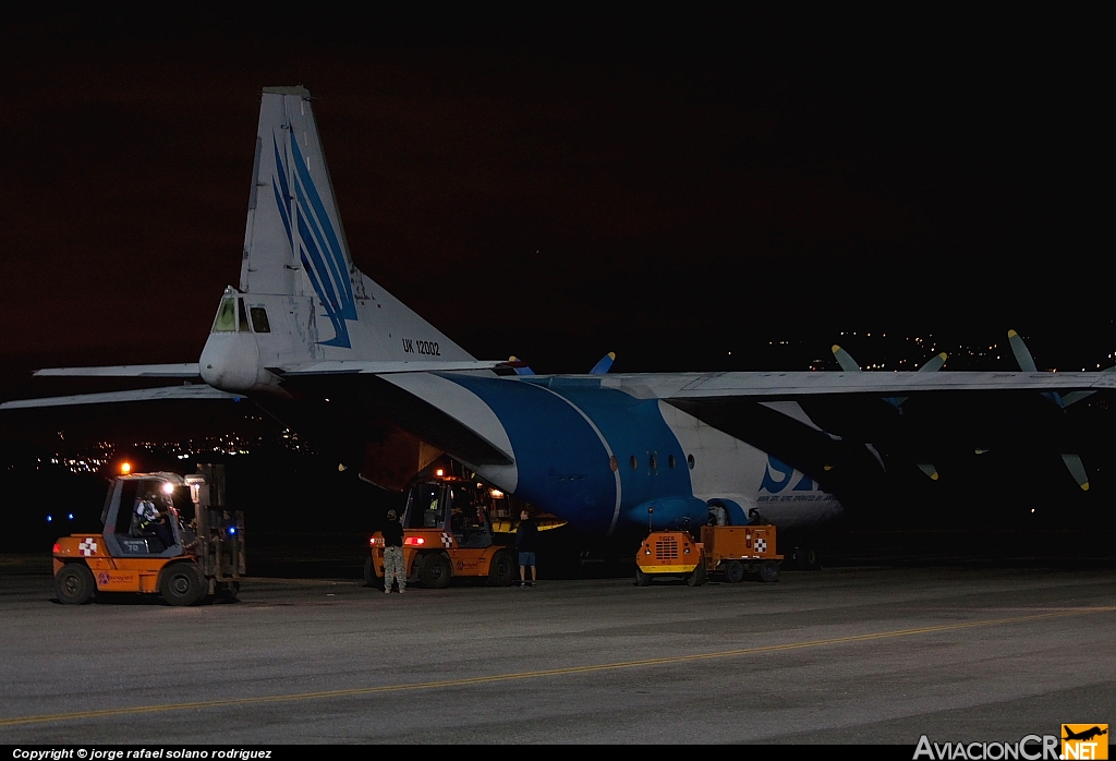 UK12002 - Antonov An-12BP - Avialeasing