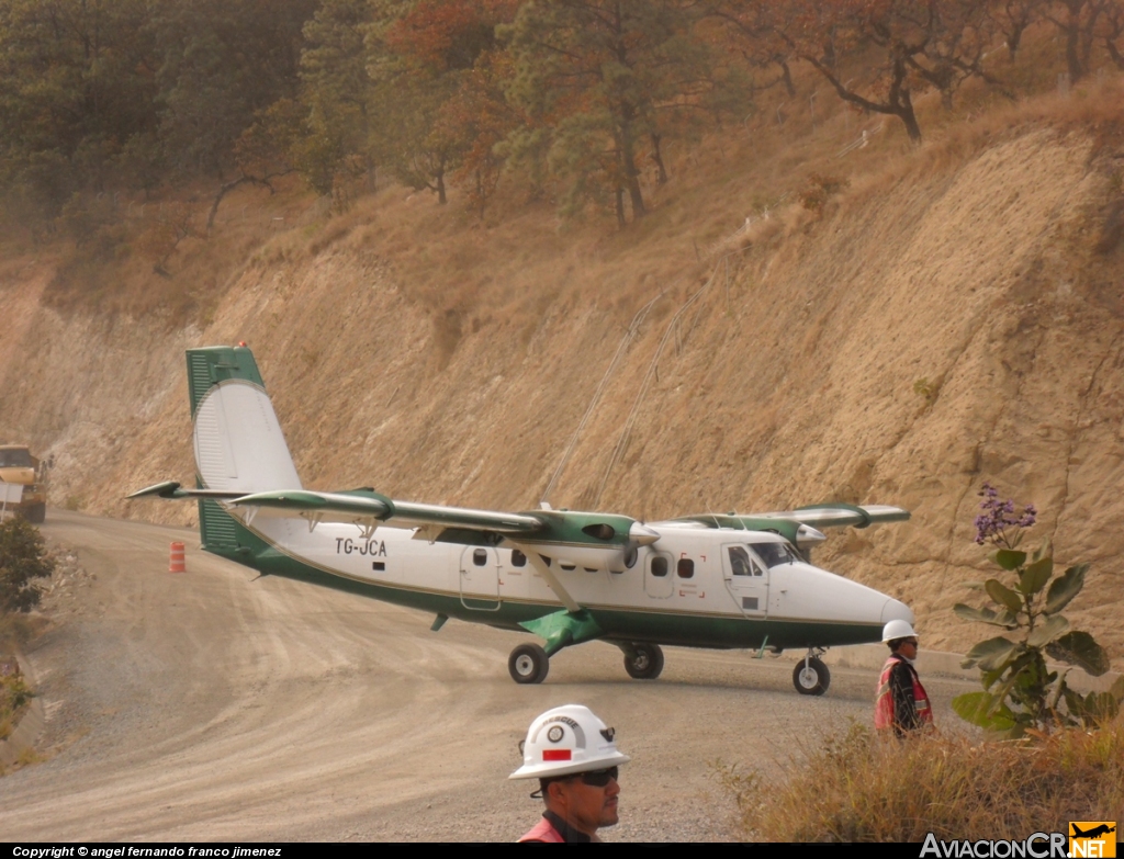TG-JCA - De Havilland Canada DHC-6-300 Twin Otter - Aero Ruta Maya