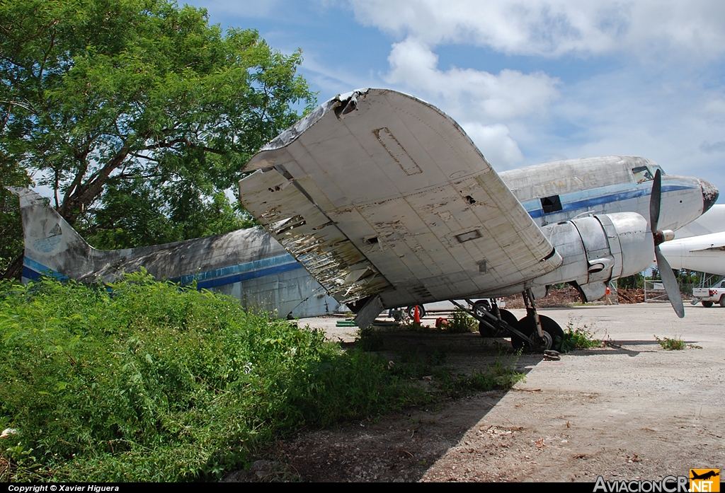 N37FL - Douglas DC-3 (C-47/53/117/R4D/Skytrain/Dakota) (Genérico) - Desconocida