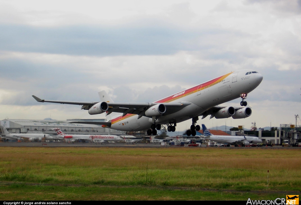 EC-IIH - Airbus A340-313X - Iberia