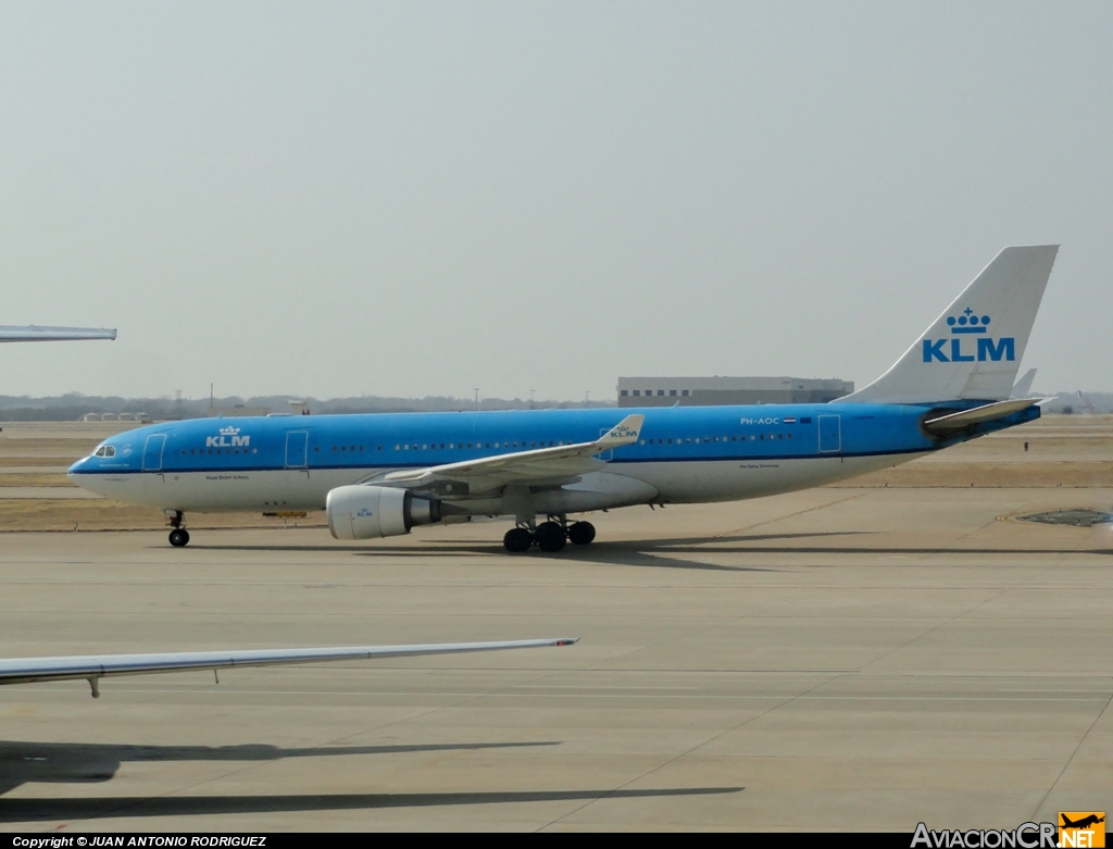 PH-AOC - Airbus A330-203 - KLM - Royal Dutch Airlines