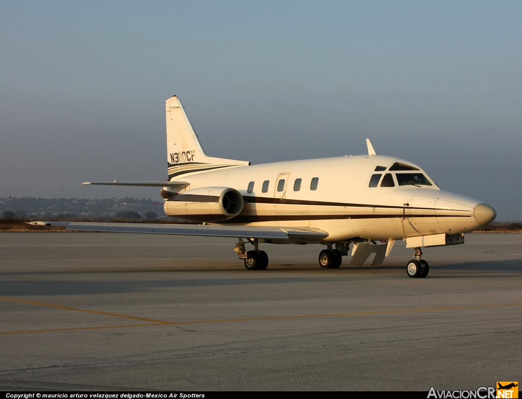 N380CF - Rockwell International NA-265-80 - Privado