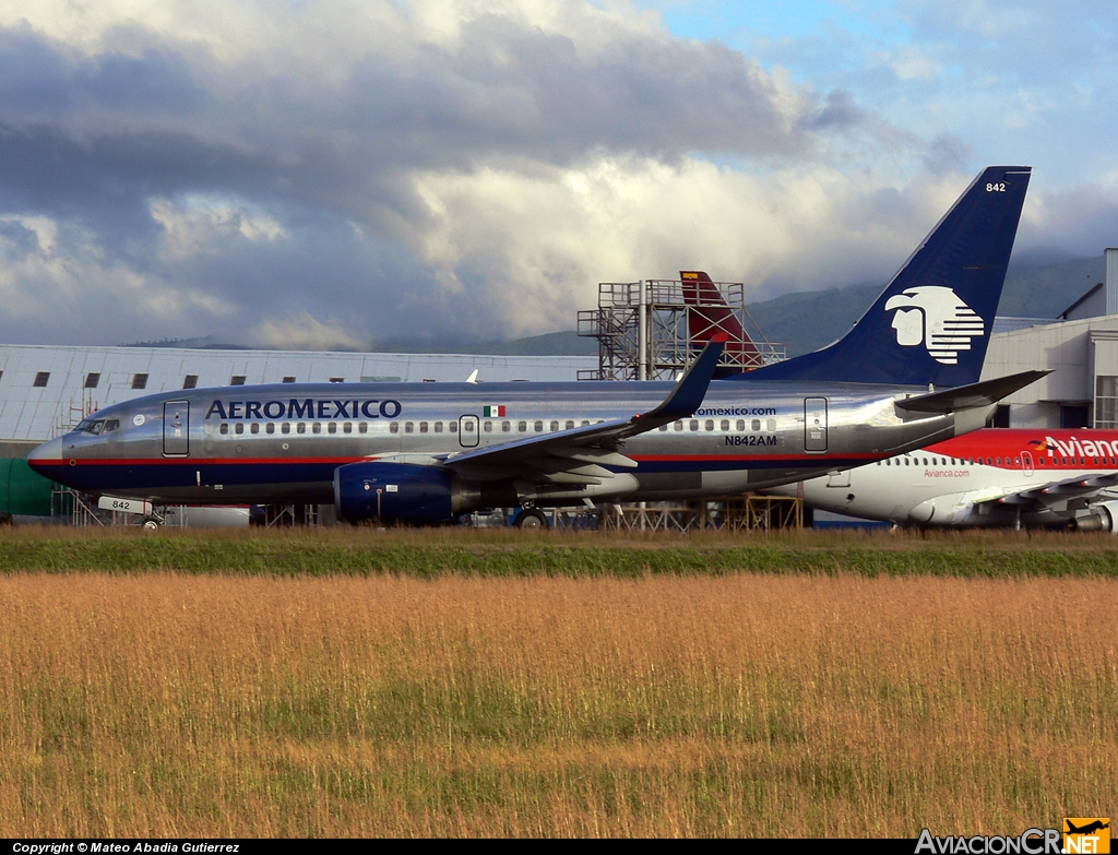 N842AM - Boeing 737-752 - Aeromexico