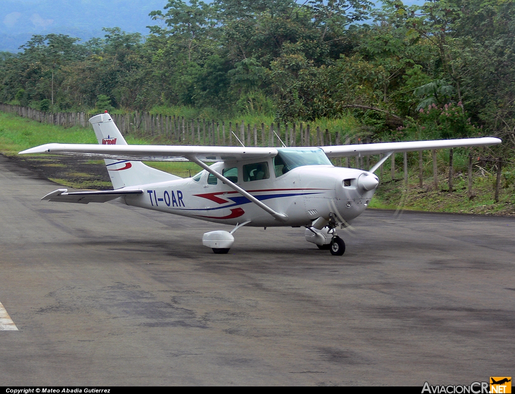 TI-OAR - Cessna U206 Turbo Stationair II - Aerobell