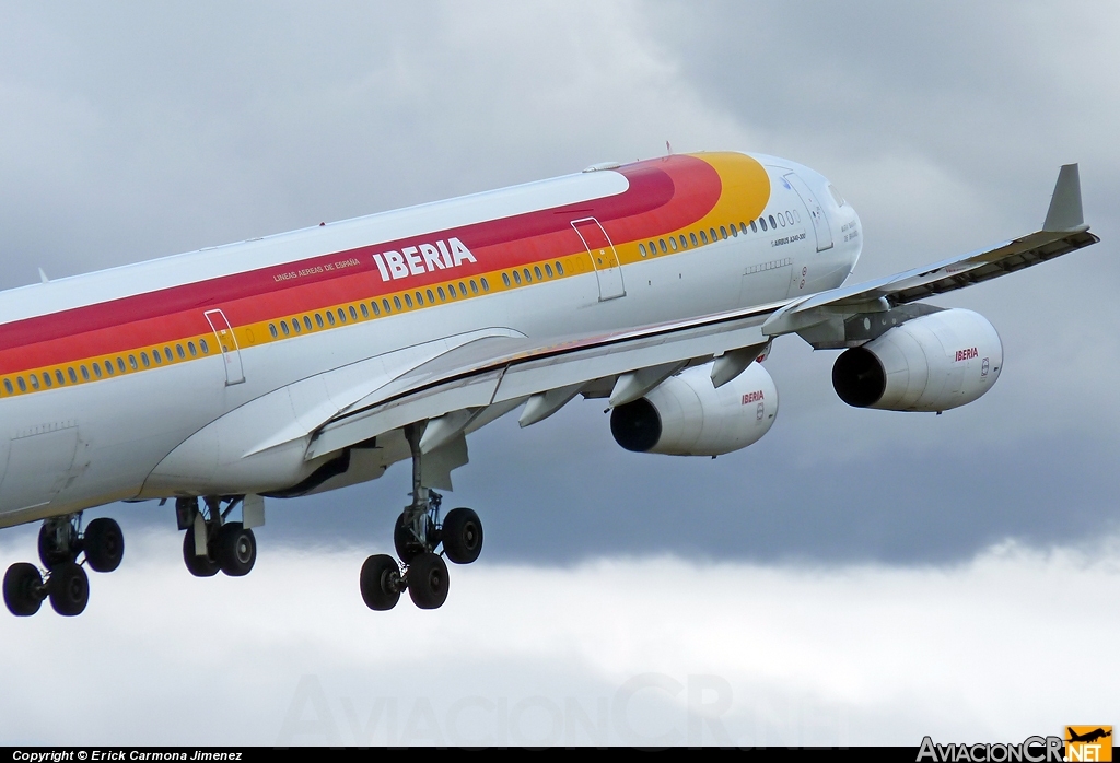 EC-IIH - Airbus A340-313X - Iberia