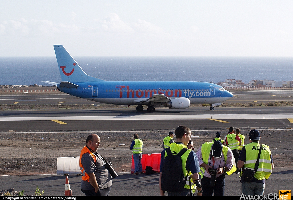 G-THOE - Boeing 737-3Q8 - Thomsonfly