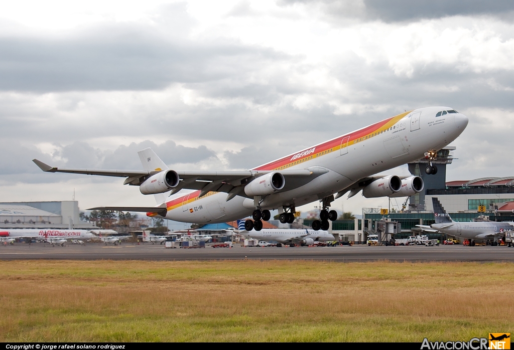 EC-IIH - Airbus A340-313X - Iberia