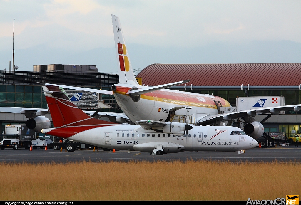 HR-AUX - ATR 42-300 - TACA Regional Airlines (Isleña Airlines)