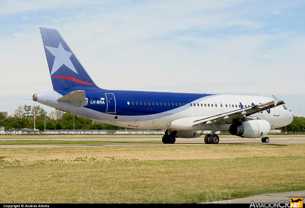 LV-BRA - Airbus A320-233 - LAN Argentina