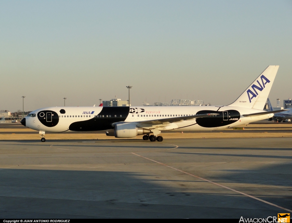 JA-608A - Boeing 767-381/ER - All Nippon Airways - ANA (Air Japan)