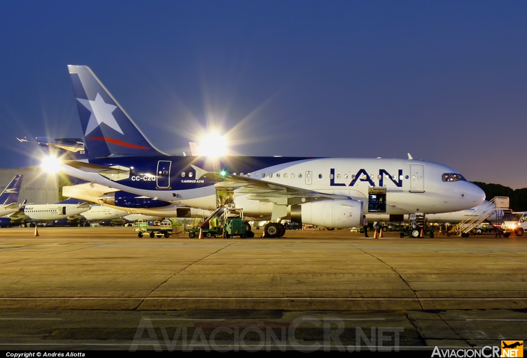 CC-CZQ - Airbus A318-121 - LAN Airlines
