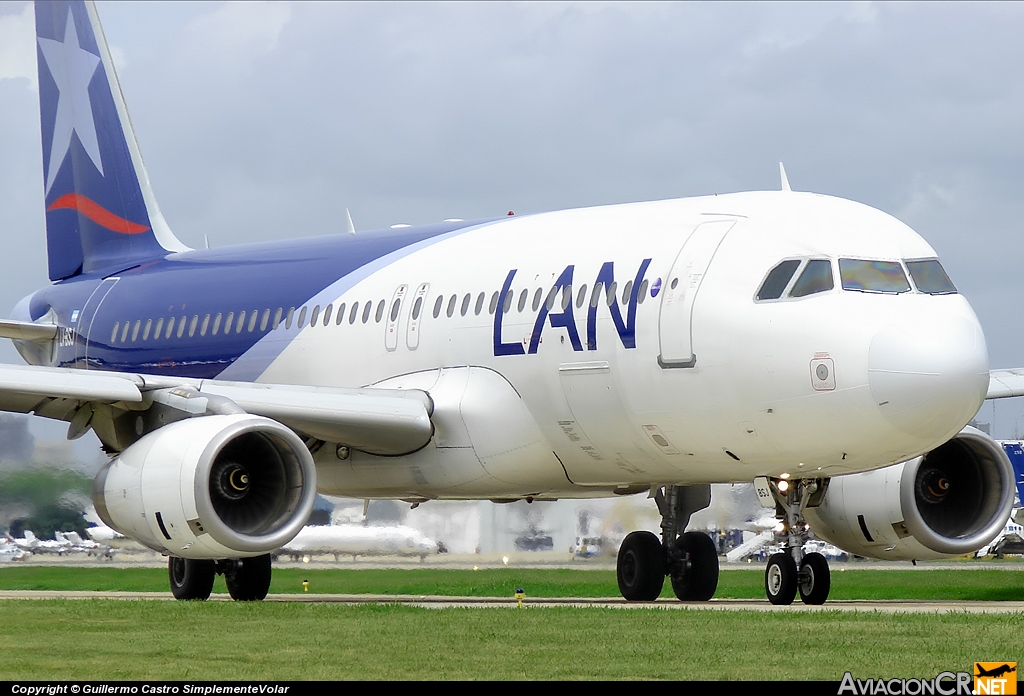 LV-BSJ - Airbus A320-233 - LAN Argentina