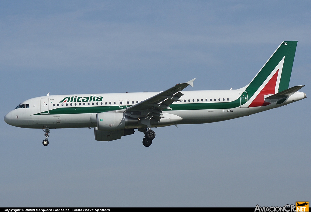EI-DTK - Airbus A320-216 - Alitalia