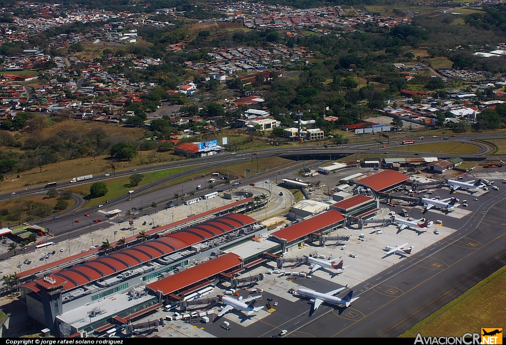 MROC - Aeropuerto - Rampa