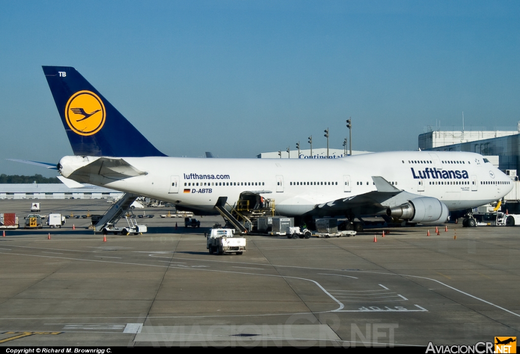 D-ABTB - Boeing 747-430M - Lufthansa