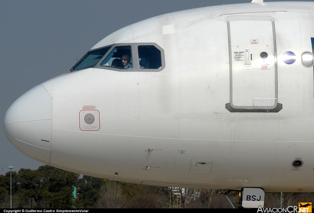 LV-BSJ - Airbus A320-233 - LAN Argentina