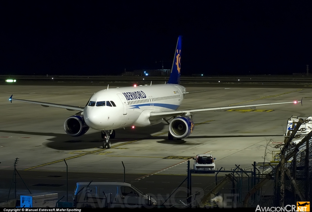 EC-KYZ - Airbus A320-214 - Iberworld
