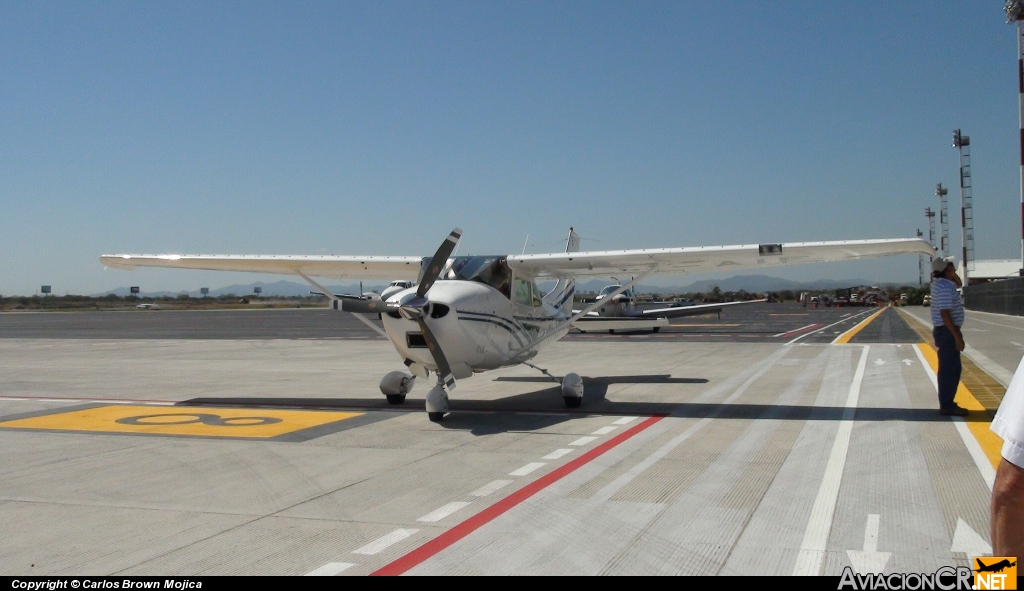 TI-AIF - Cessna 182L Skylane - Privado