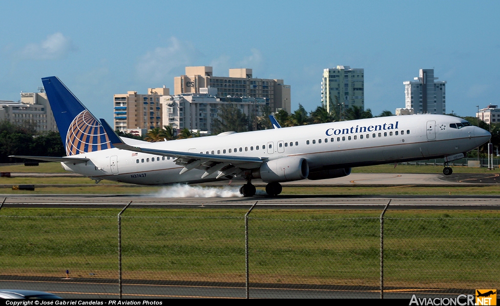 N37427 - Boeing 737-924/ER - Continental Airlines