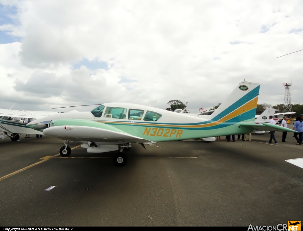 N302PR - Piper PA-23-250 Aztec - Isla Grande Flying School