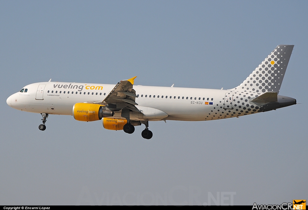 EC-KCU - Airbus A320-216 - Vueling