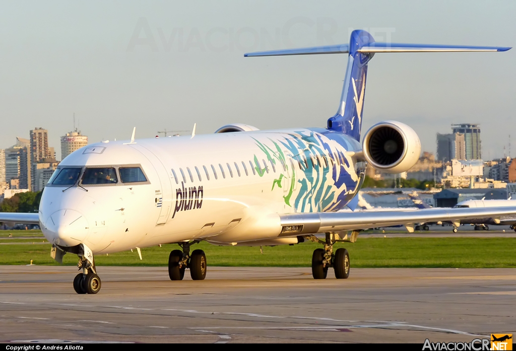 CX-CRH - Bombardier CRJ-900LR - Pluna Uruguay