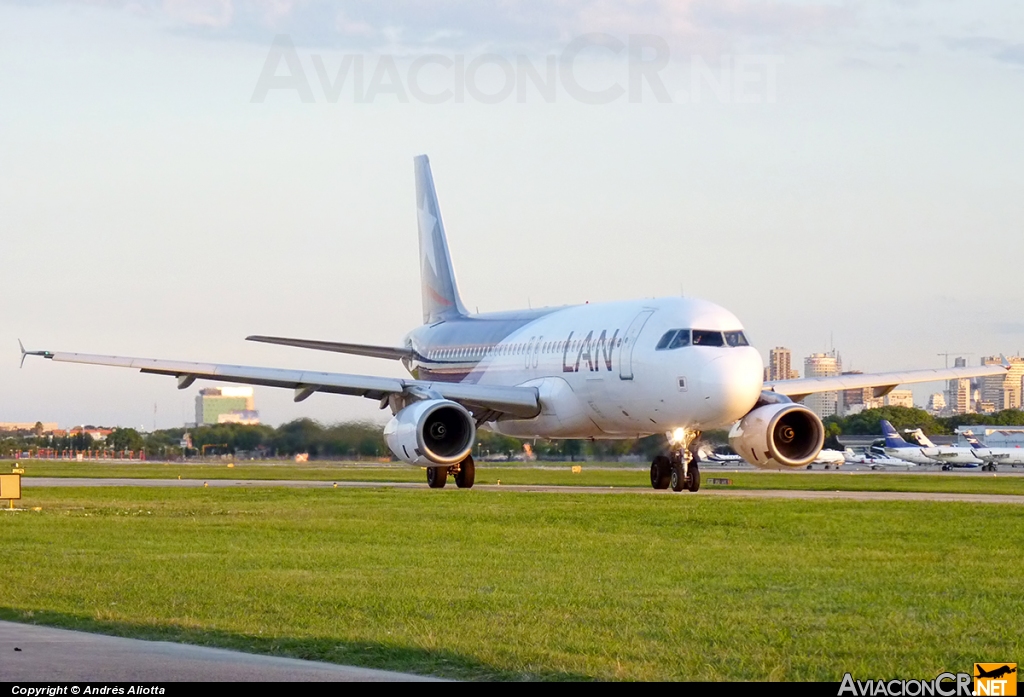 LV-BOI - Airbus A320-233 - LAN Argentina