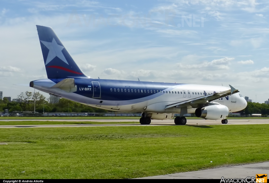 LV-BRY - Airbus A320-233 - LAN Argentina