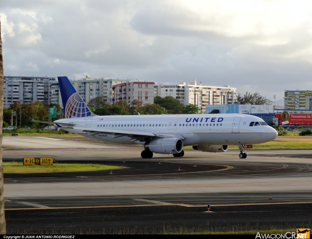 N420UA - Airbus A320-232 - United Airlines