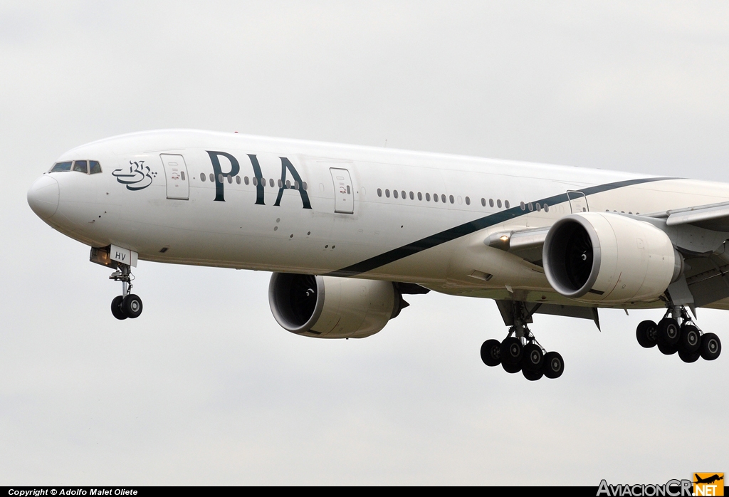 AP-BHV - Boeing 777-340/ER - Pakistan International Airlines (PIA)