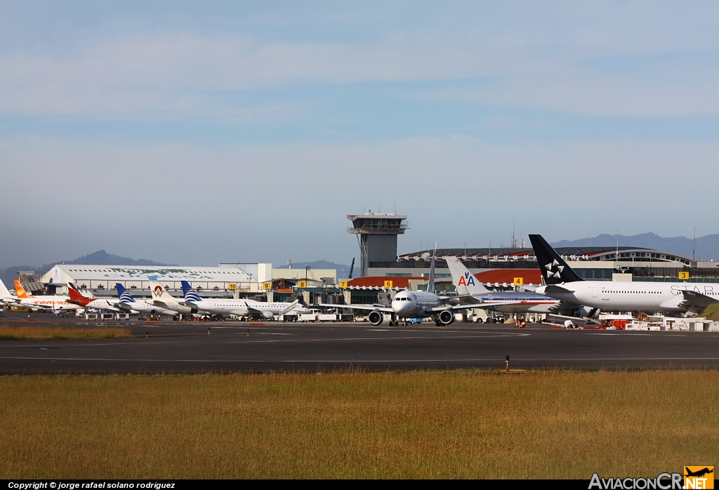 MROC - Aeropuerto - Rampa