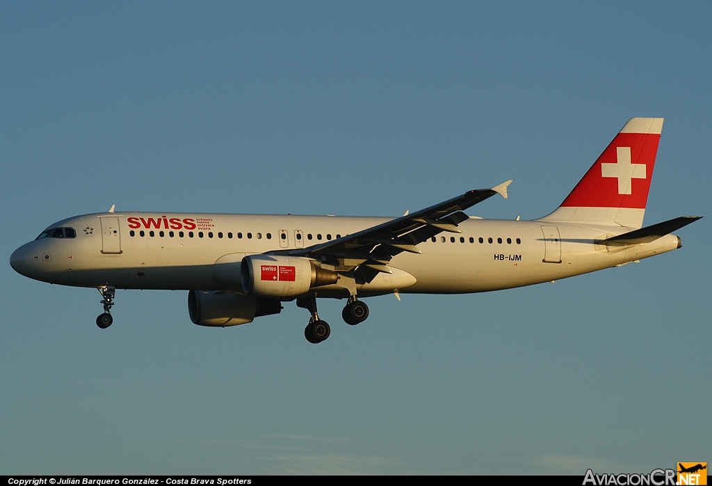 HB-IJM - Airbus A320-214 - SWISS