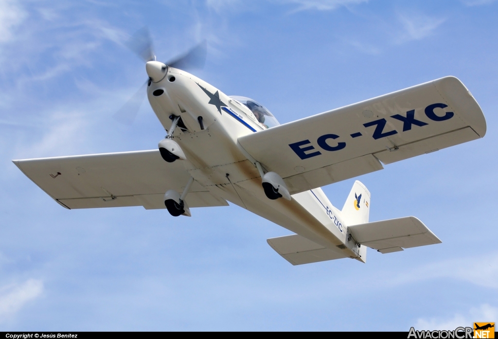 EC-ZXC - Alpi Pioner 200 - Privado