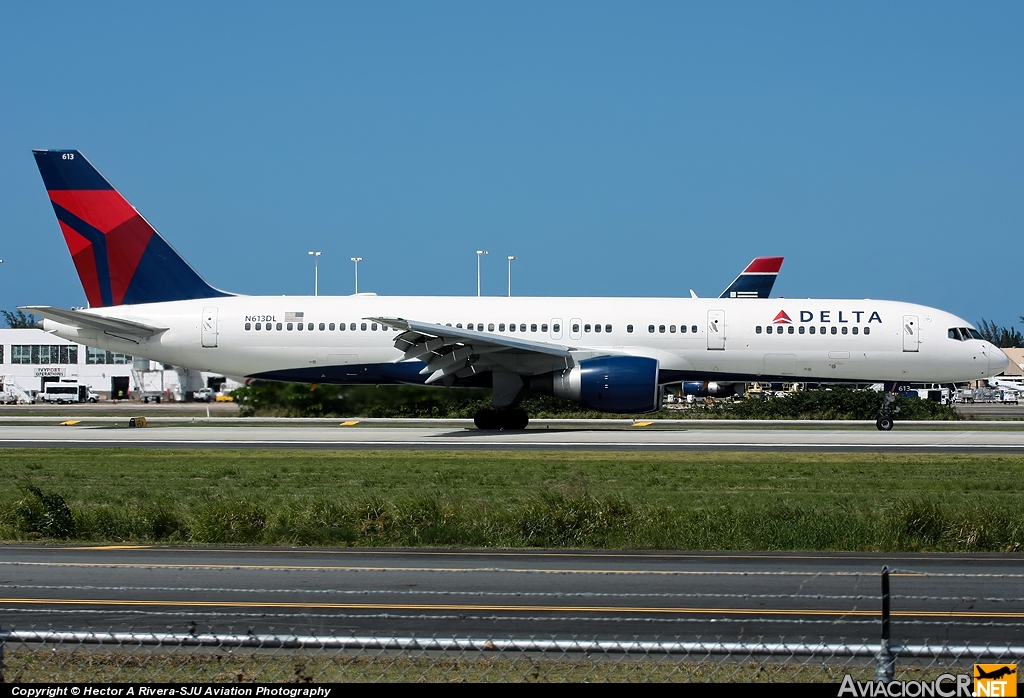 N613DN - Boeing 757-232 - Delta Air Lines