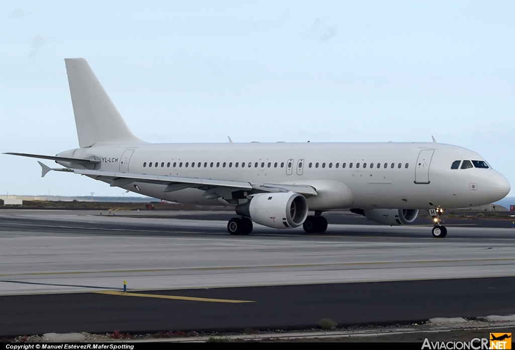 YL-LCH - Airbus	A-320-211 - Smart Lynx