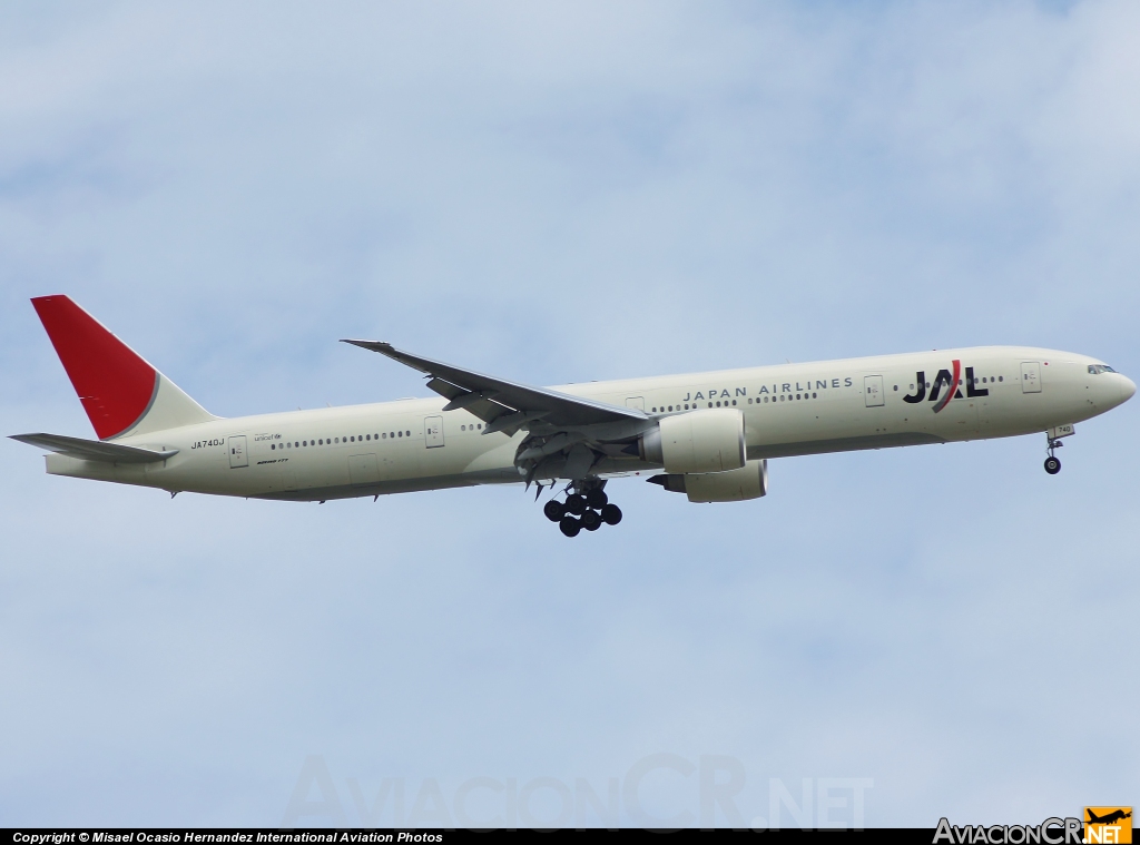 JA740J - Boeing 777-346/ER - Japan Airlines