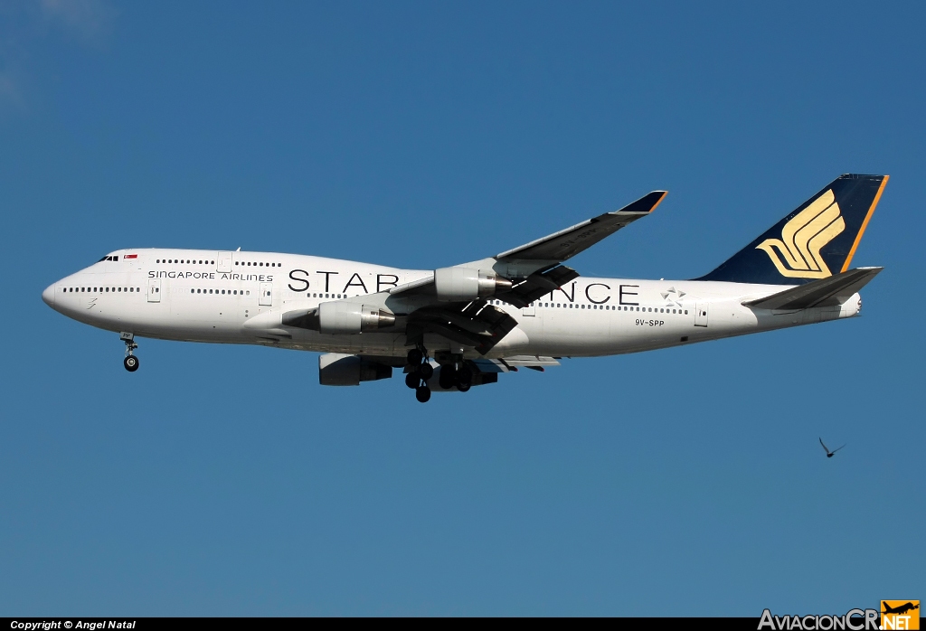 9V-SPP - Boeing 747-412 - Singapore Airlines