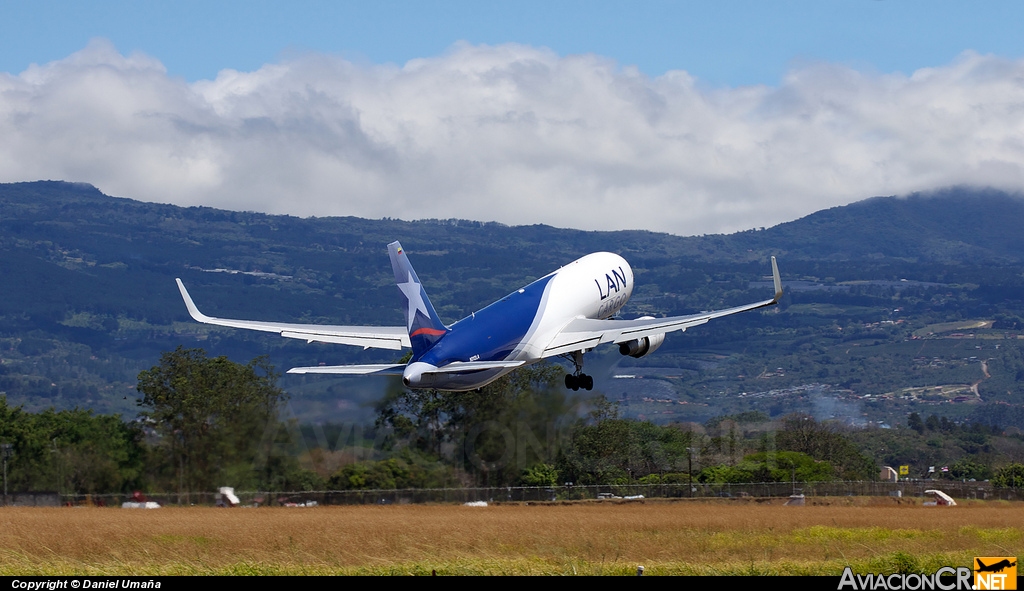 N418LA - Boeing 767-316F(ER) - LAN Cargo