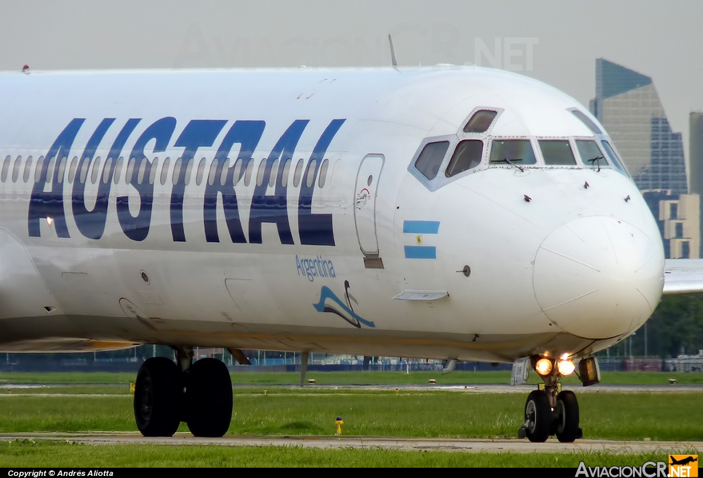 LV-BOR - McDonnell Douglas MD-88 - Austral Líneas Aéreas