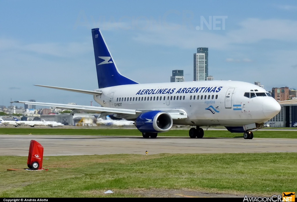 LV-BOT - Boeing 737-505 - Aerolineas Argentinas