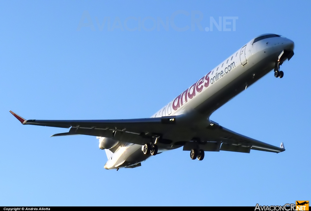 LV-CGW - Canadair CL-600-2D24 Regional Jet CRJ-900ER - Andes Líneas Aéreas